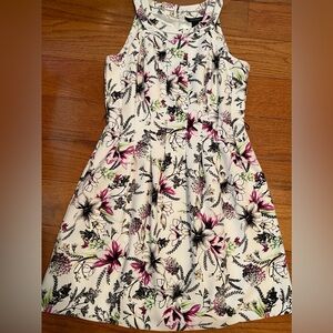 Beautiful WHBM dress - size 12